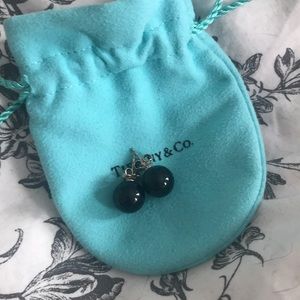 Onyx Tiffany & Co earrings